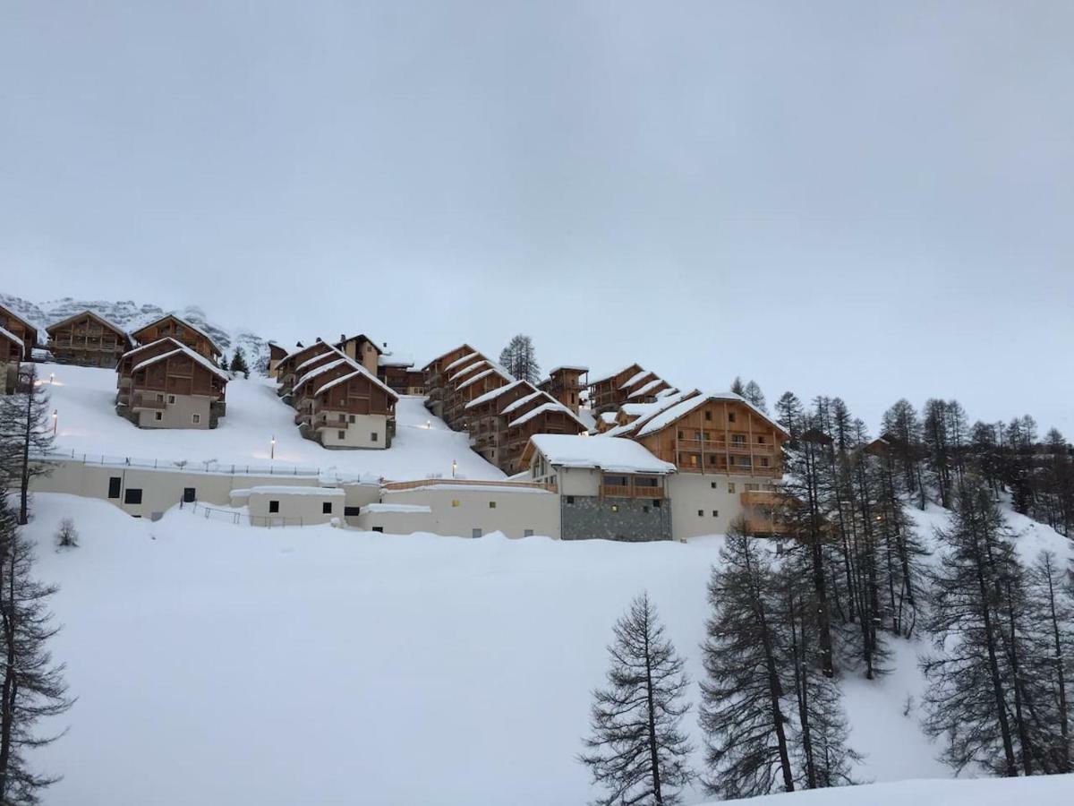 Duplex De Standing, Chalets Des Rennes, Vars Вар Екстериор снимка